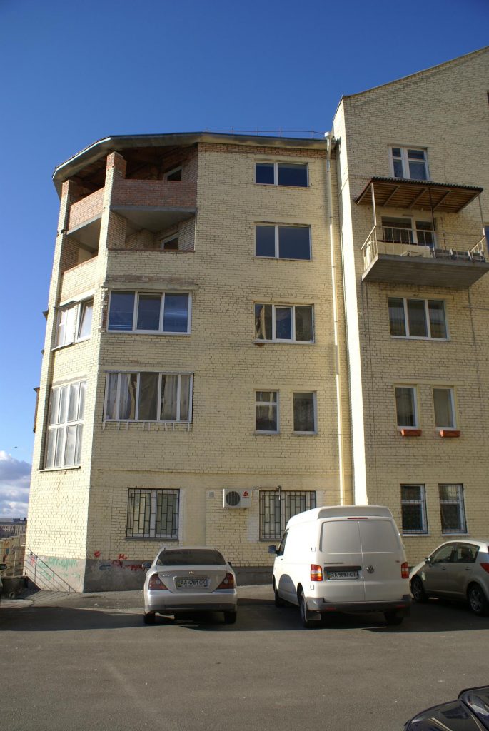 2-ярусный пентхаус 177кв.м на Лукьяновской 63 в Киеве