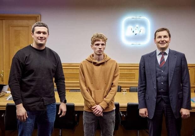 ​?Підроблена “Дія” стала резюме для самоучки з Запоріжжя