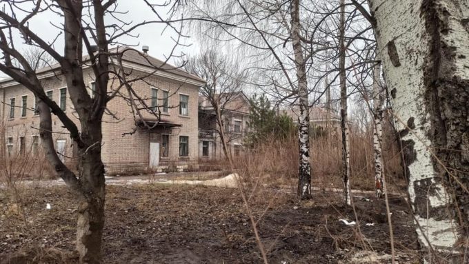 МСЧ - 61 Медицинский комплекс бывшего завода ПХЗ.