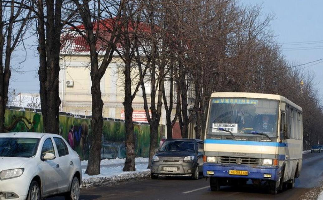 У Дніпрі скоротять кількість громадського транспорту
