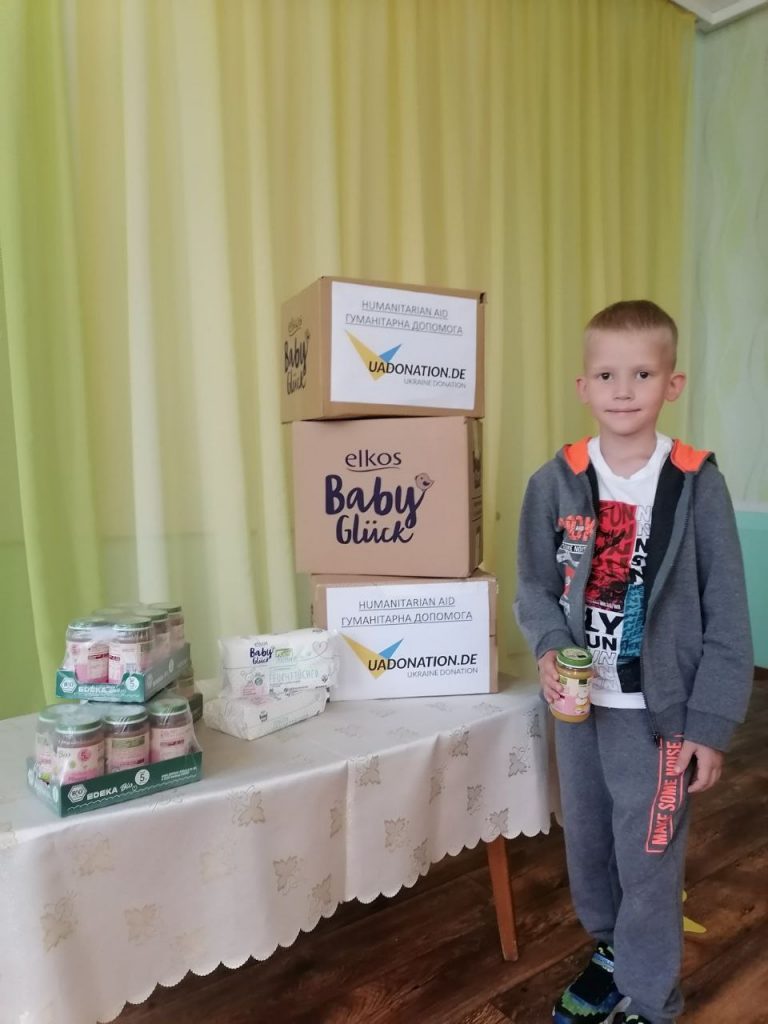 Благодійний фонд "Крила братерства"за допомоги  німецького фонду Ukraine Donation e.V., разом із Фонд Олександра Вілкула «Українська перспектива»,  передали  допомогу до найбільшогг дошкільного навчального закладу  №3 "Малятко" у  П’ятихатках. 