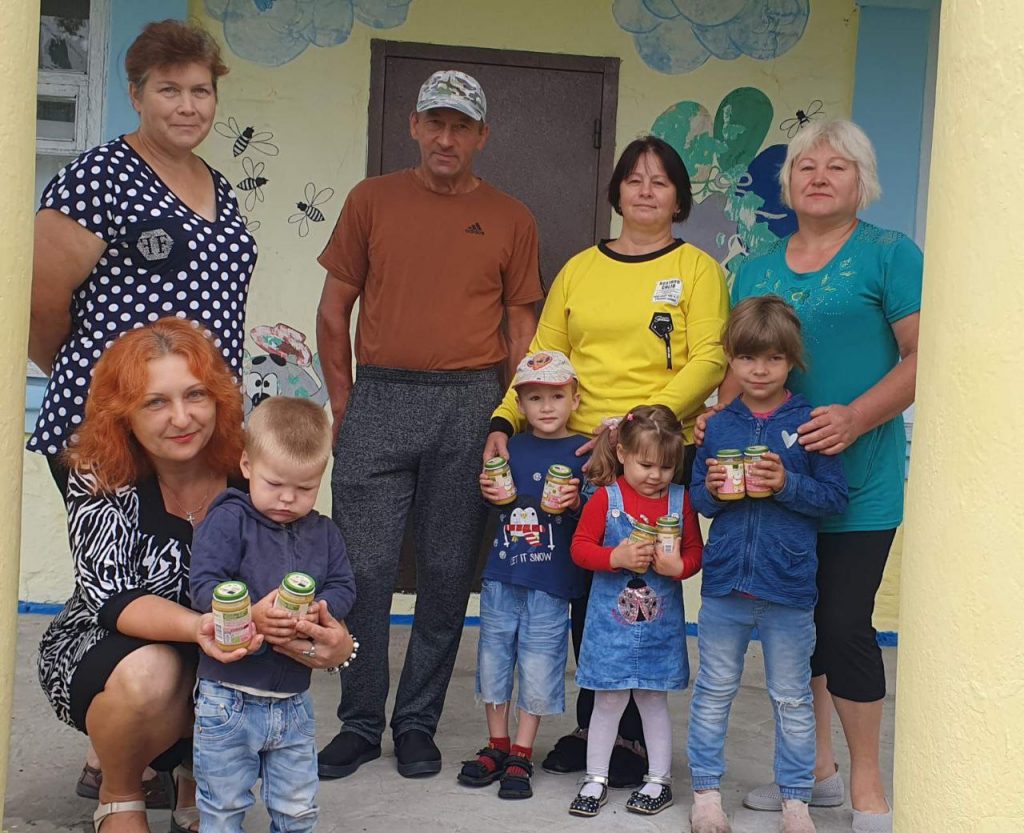 Благодійний фонд "Крила братерства"за допомоги  німецького фонду Ukraine Donation e.V., разом із Фонд Олександра Вілкула «Українська перспектива»,  передали  допомогу до найбільшогг дошкільного навчального закладу  №3 "Малятко" у  П’ятихатках. 